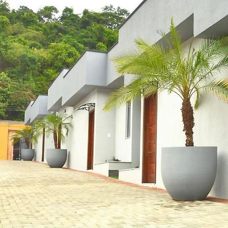 Pousada Familia Bueno Monte Alegre do Sul Zewnętrze zdjęcie